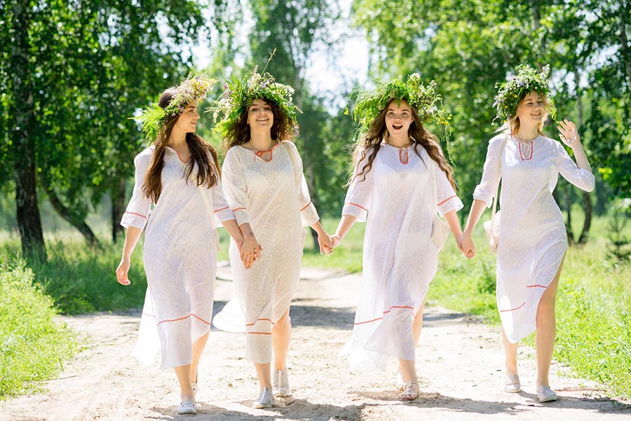 Slavic girls in Port Louis