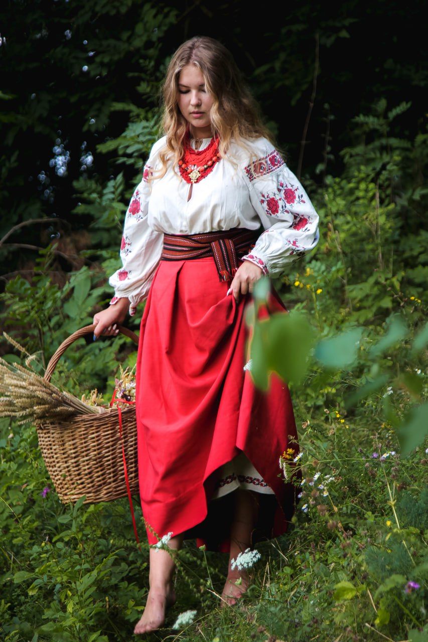 Slavic girls in Port Louis